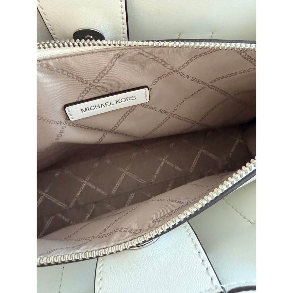 Michael Kors Ruthie Signature Large Satchel Bag - Optic White (LIKE NEW) - Picture 7 of 10